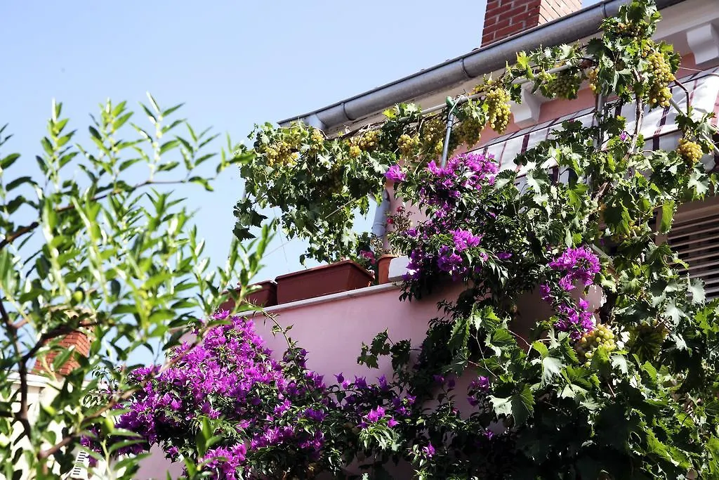 Apartments Ivan Mali Losinj