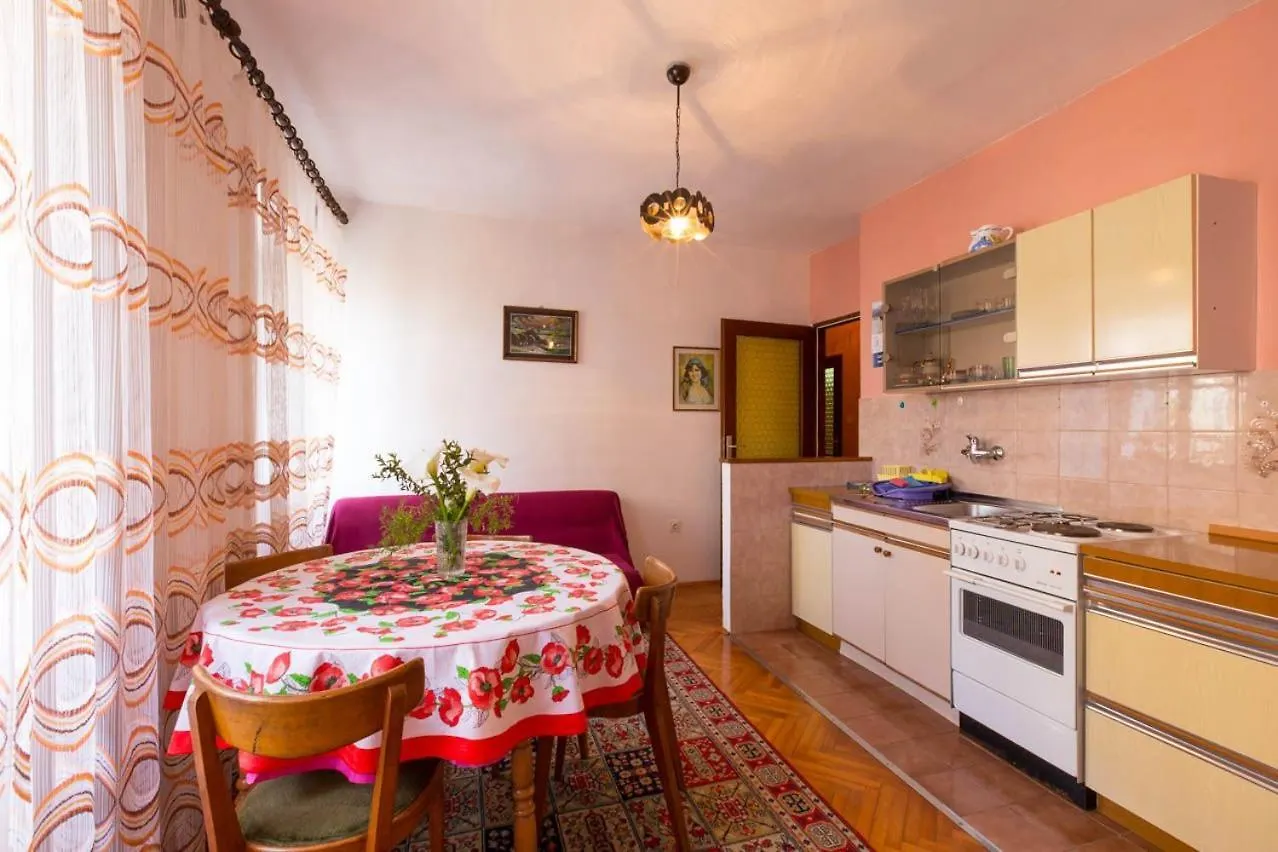 Apartments Ivan Mali Losinj