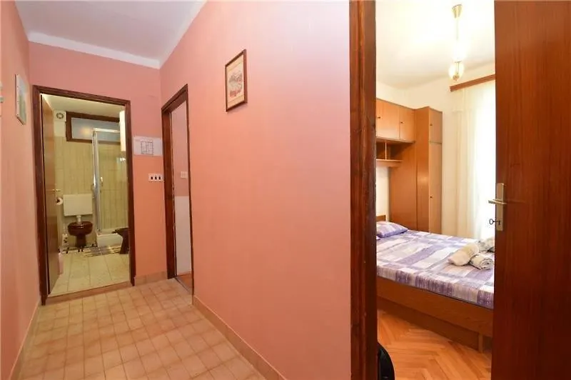 Apartments Ivan Mali Losinj